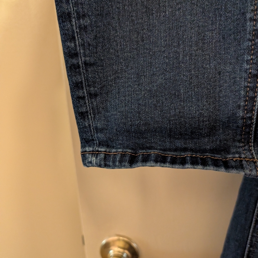 Stylish Indigo Straight Leg Jeans - Picture 4 of 6
